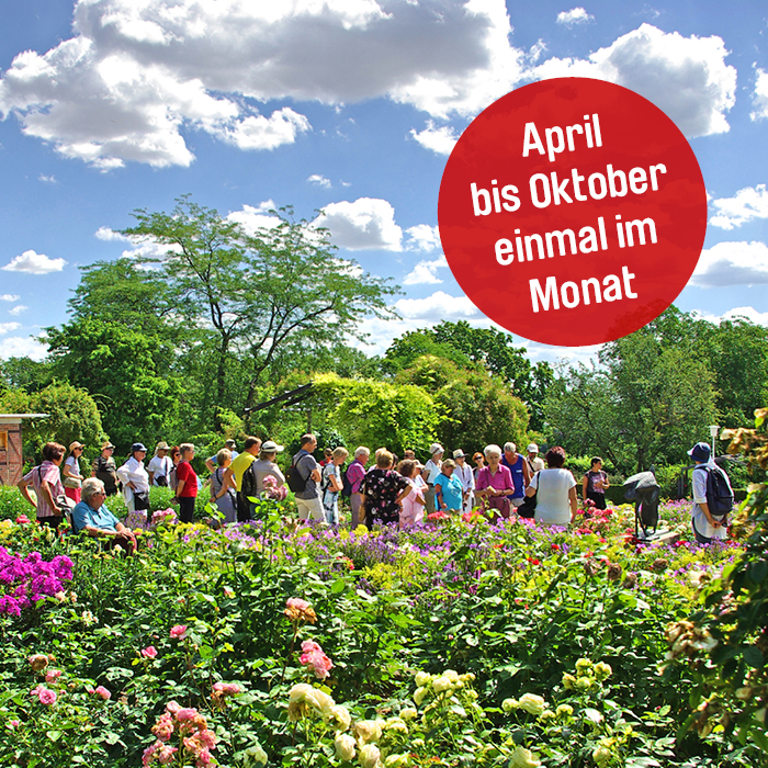 Menschen im egapark bei einer F&uuml;hrung